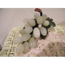 8" GRAPE CLUSTER LIGHT GREEN  NATURAL STONES on WIRE, STEM with 5 STONE LEAVES   122940106820